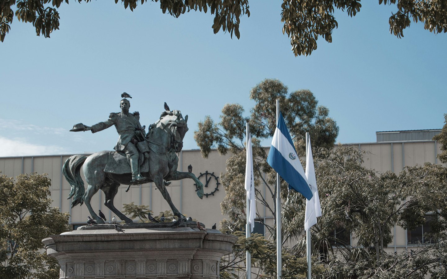 How to Accept Payments in Cryptocurrencies - Sufio