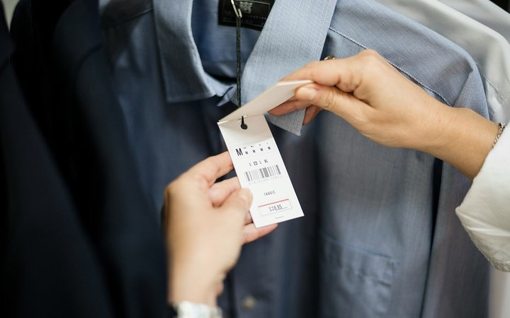 Product with pricing tag